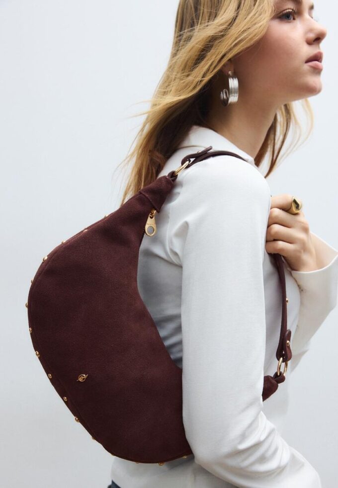 100% Leather Studded Shoulder Bag 100% Leather Studded Shoulder Bag