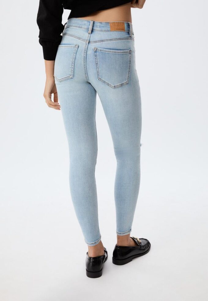 1420 Low-Waist Skinny Jeans 1420 Low-Waist Skinny Jeans