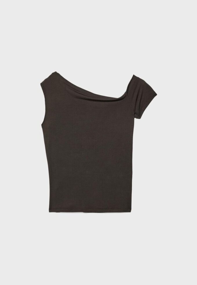 Asymmetric Button T-Shirt Asymmetric Button T-Shirt