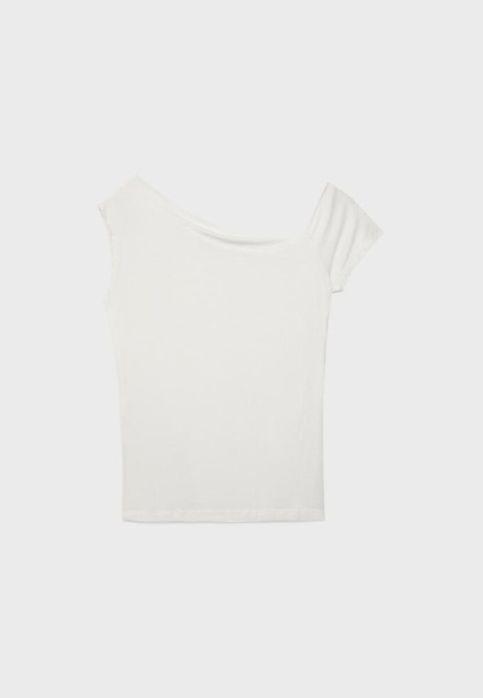 Asymmetric Button T-Shirt Asymmetric Button T-Shirt