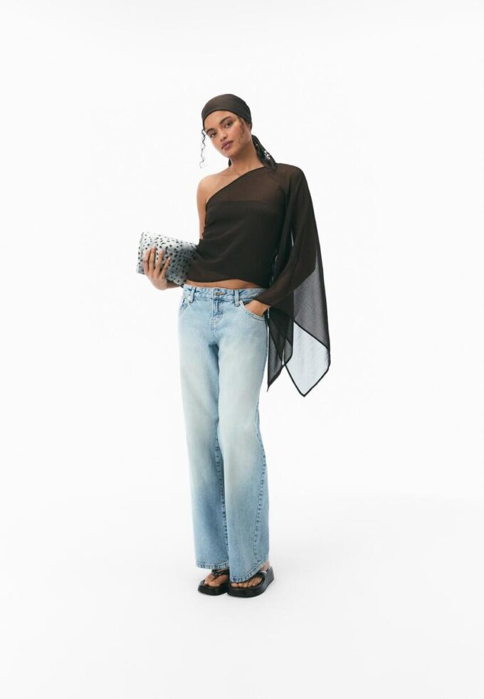 Asymmetric Cape Asymmetric Cape