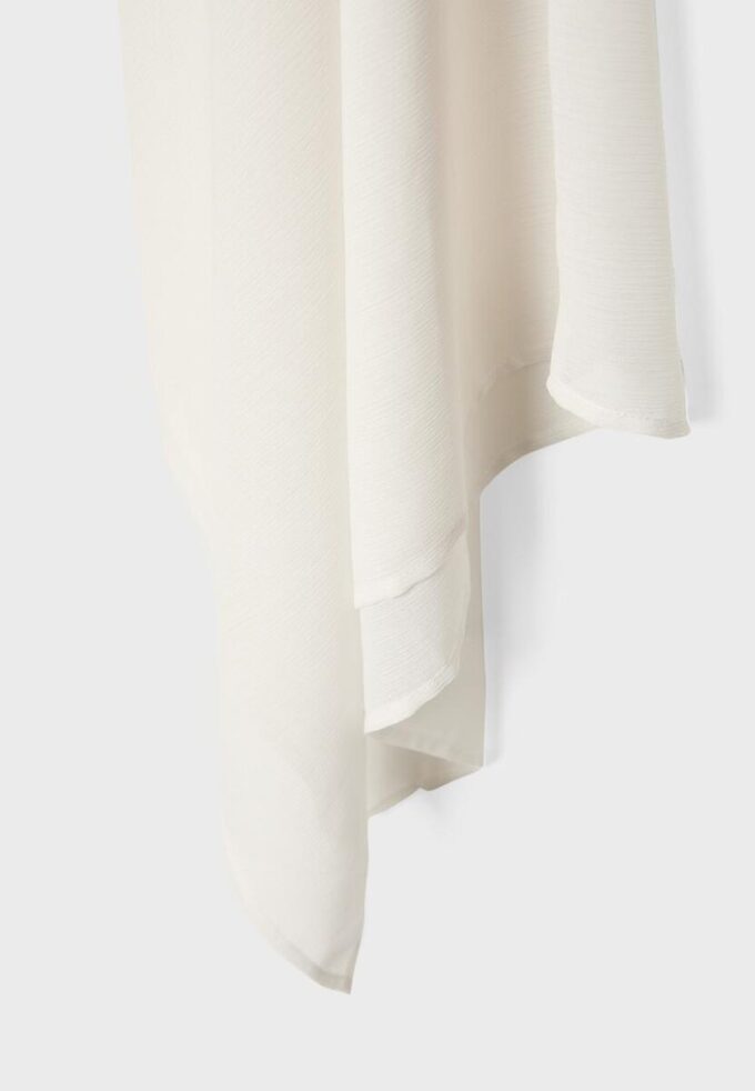 Asymmetric Cape
