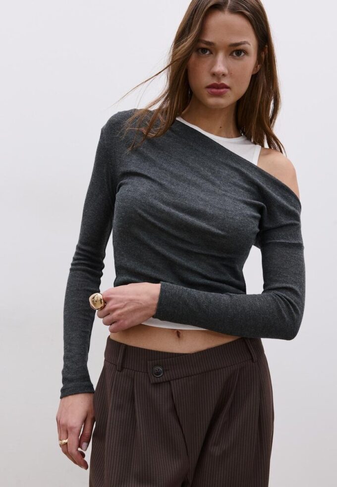 Asymmetric Double T-Shirt Asymmetric Double T-Shirt
