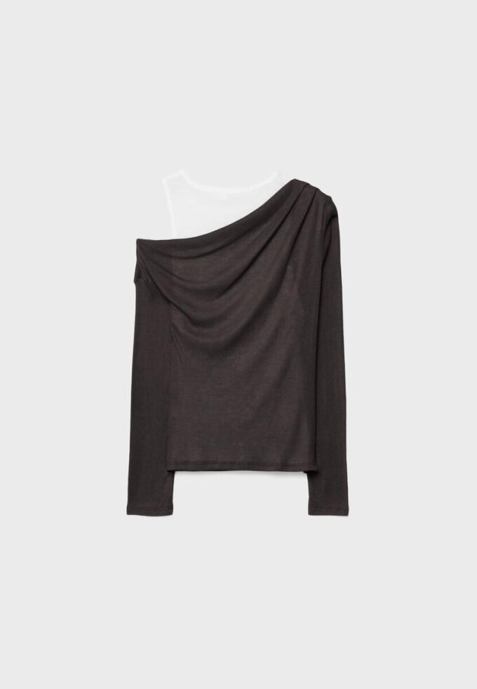 Asymmetric Double T-Shirt Asymmetric Double T-Shirt