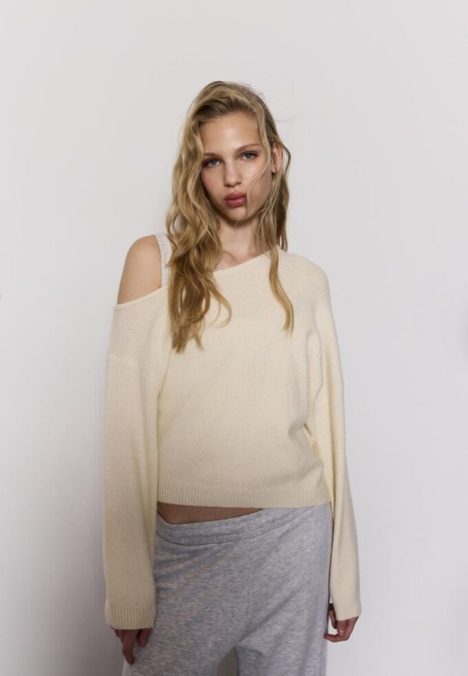 Asymmetric Knit Sweater Asymmetric Knit Sweater