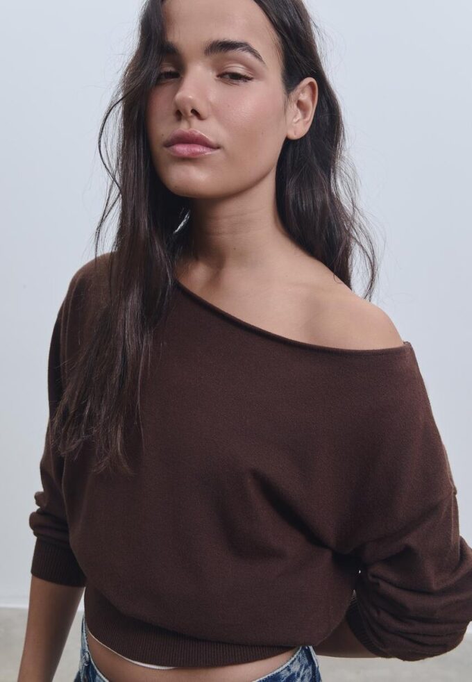 Asymmetric Knit Sweater Asymmetric Knit Sweater
