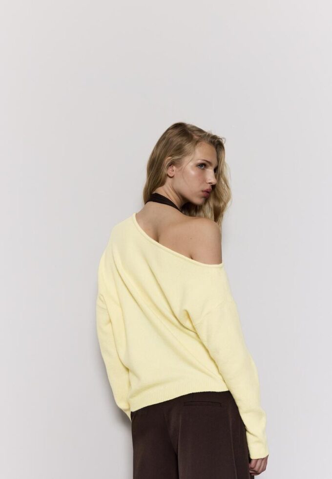 Asymmetric Knit Sweater Asymmetric Knit Sweater
