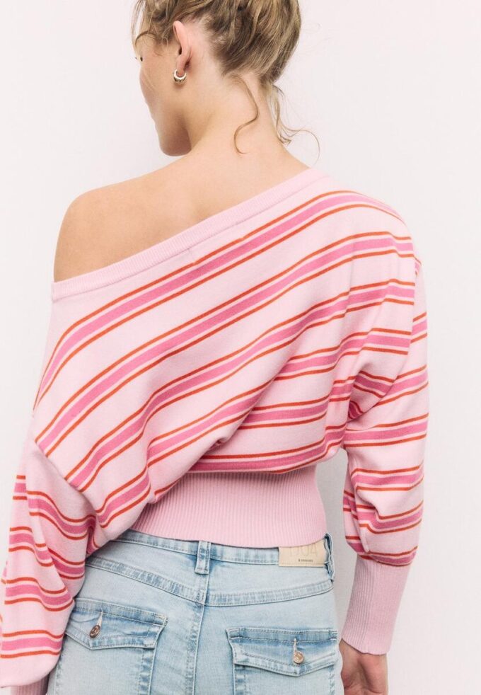 Asymmetric Ribbed Hem Knit Sweater Asymmetric Ribbed Hem Knit Sweater