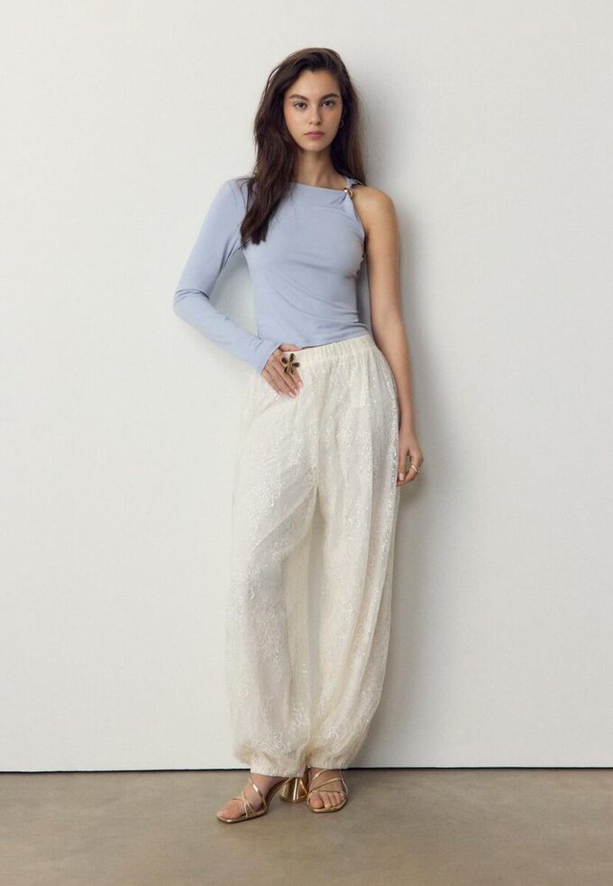 Asymmetric T-Shirt with Metal Buckle Asymmetric T-Shirt with Metal Buckle