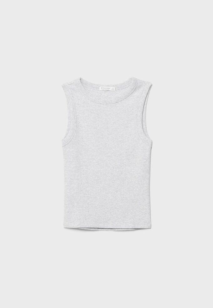 B04 Basic Fitted Sleeveless Top