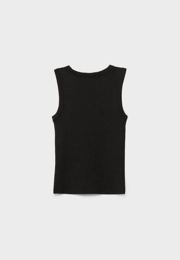 B04 Basic Fitted Sleeveless Top