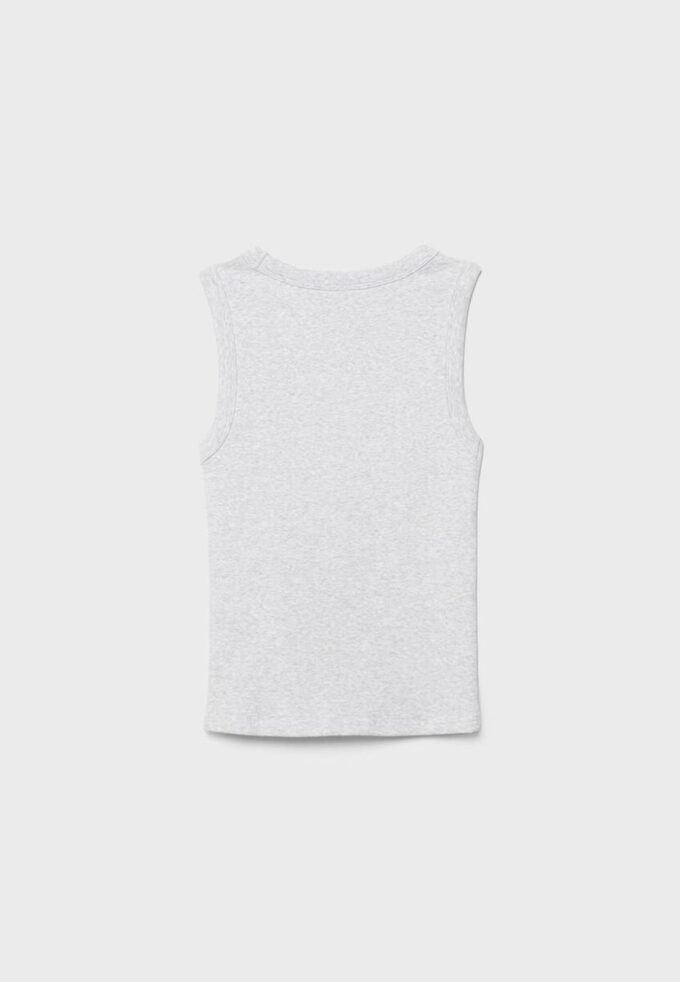 B04 Basic Fitted Sleeveless Top