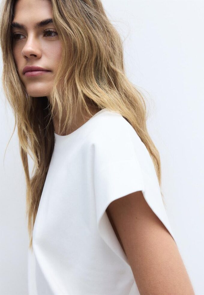 B06 Basic Dropped-Shoulder T-Shirt B06 Basic Dropped-Shoulder T-Shirt