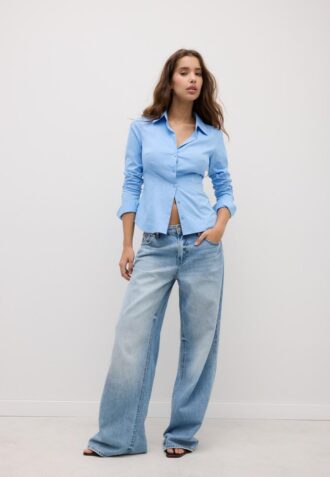 Basic Fitted Shirt