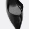 Basic High-Heel Shoes