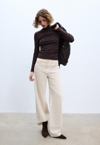 Basic High Neck T-Shirt