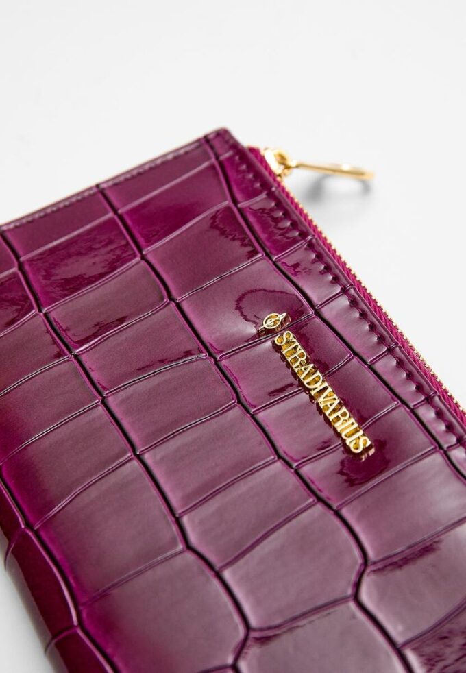 Basic Mock Croc Purse