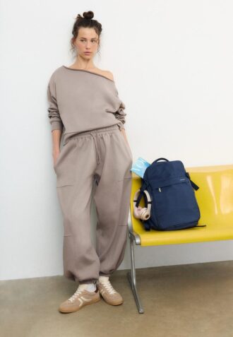 Basic Off-The-Shoulder Sweatshirt
