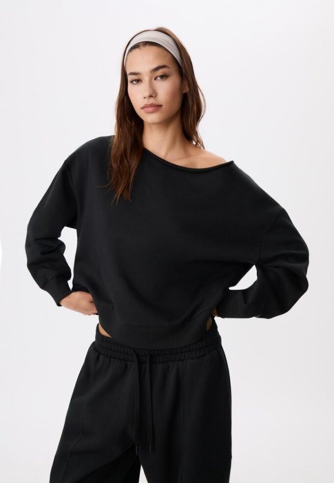 Basic Off-The-Shoulder Sweatshirt