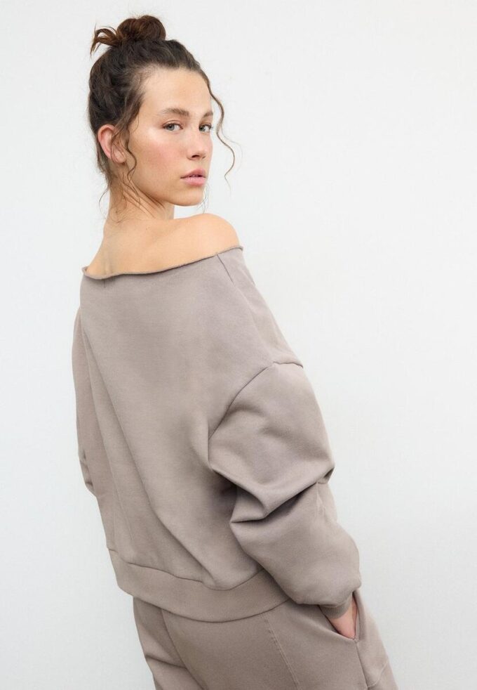Basic Off-The-Shoulder Sweatshirt