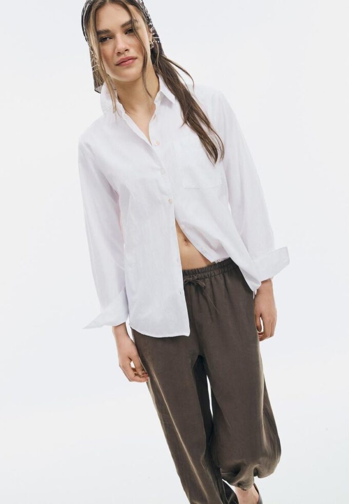 Basic Poplin Shirt with Pocket Basic Poplin Shirt with Pocket