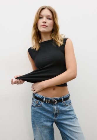 Basic Shimmery Leather Effect Belt