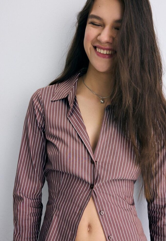 Basic Striped Fitted Shirt Basic Striped Fitted Shirt