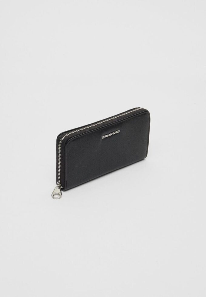 Basic Wallet with Zip