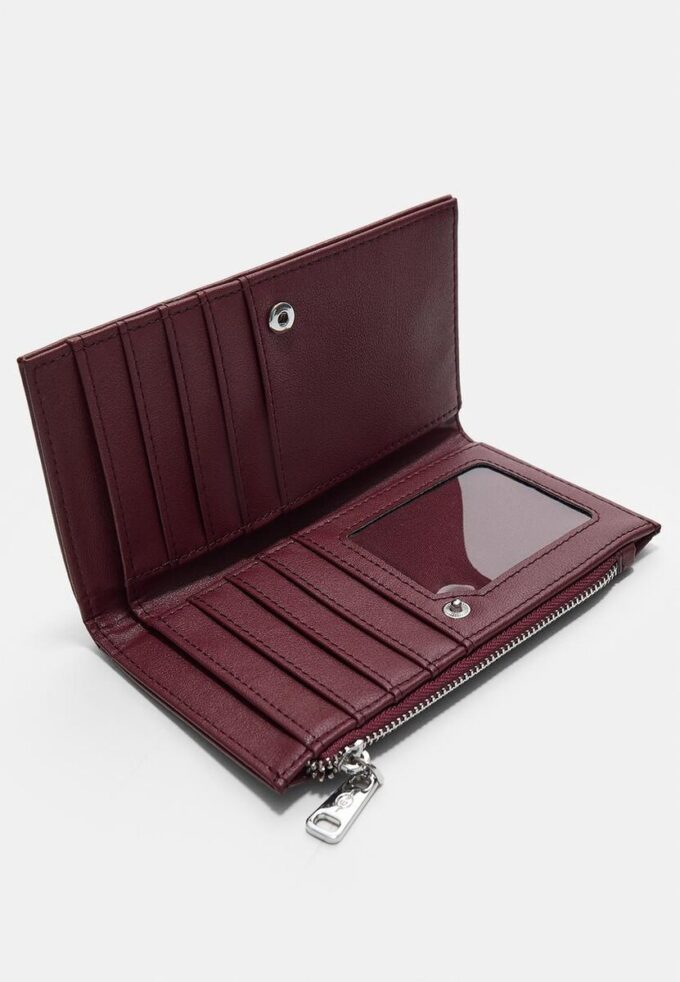 Basic Zip-Up Purse