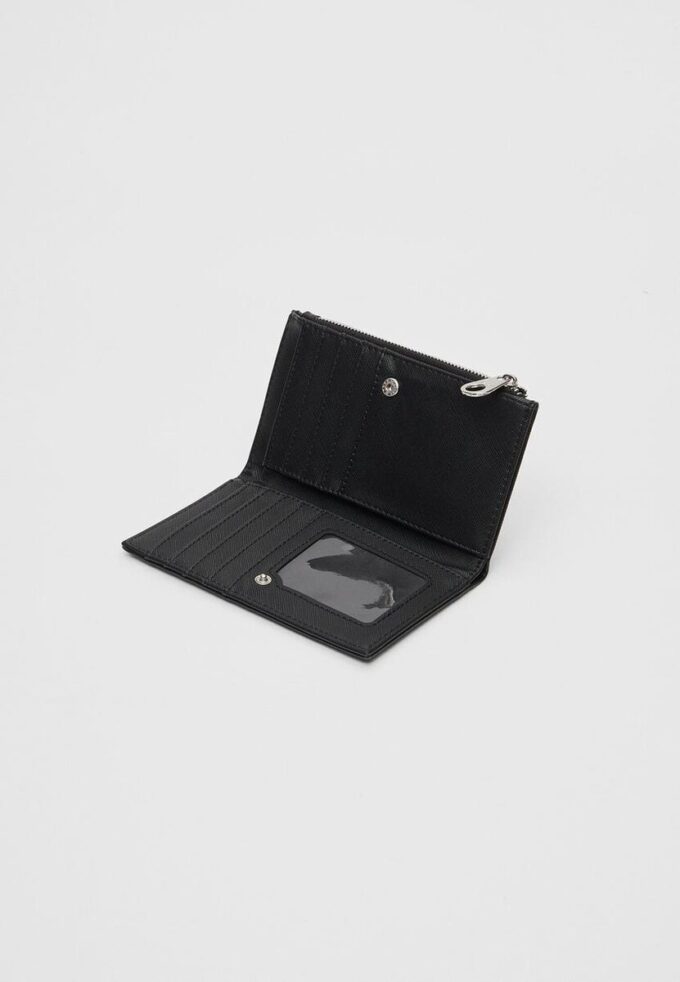 Basic Zip-Up Purse