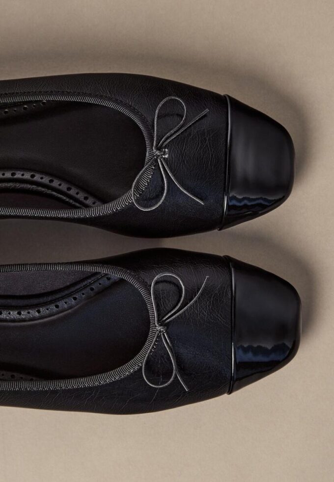 Bow Detail Leather Effect Ballet Pumps