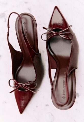 bow heel shoes 1 330x477 - Bow Heel Shoes