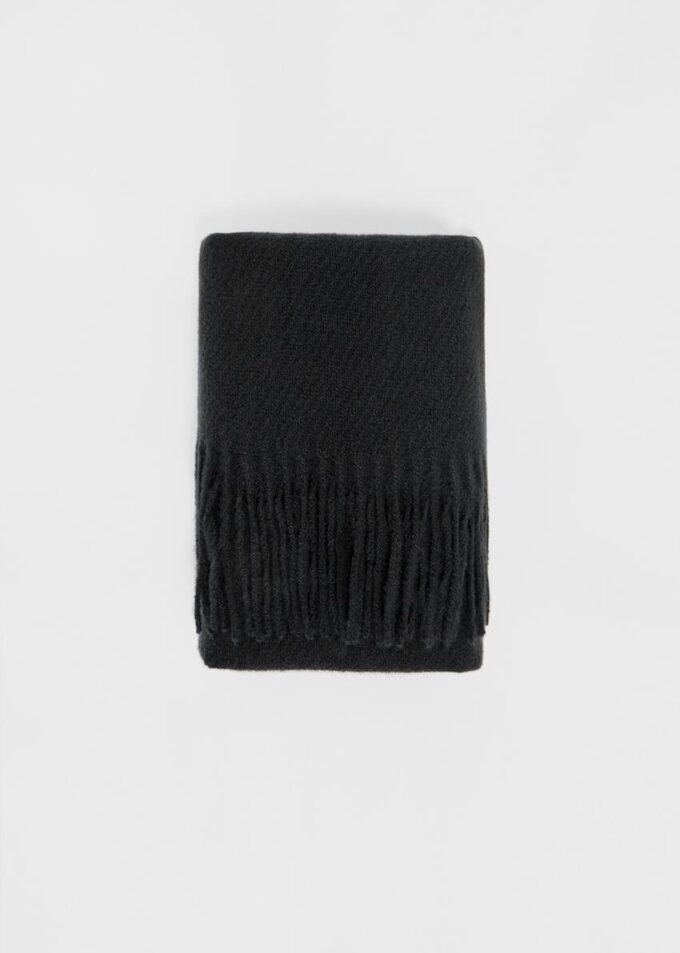 Brushed Thread Scarf