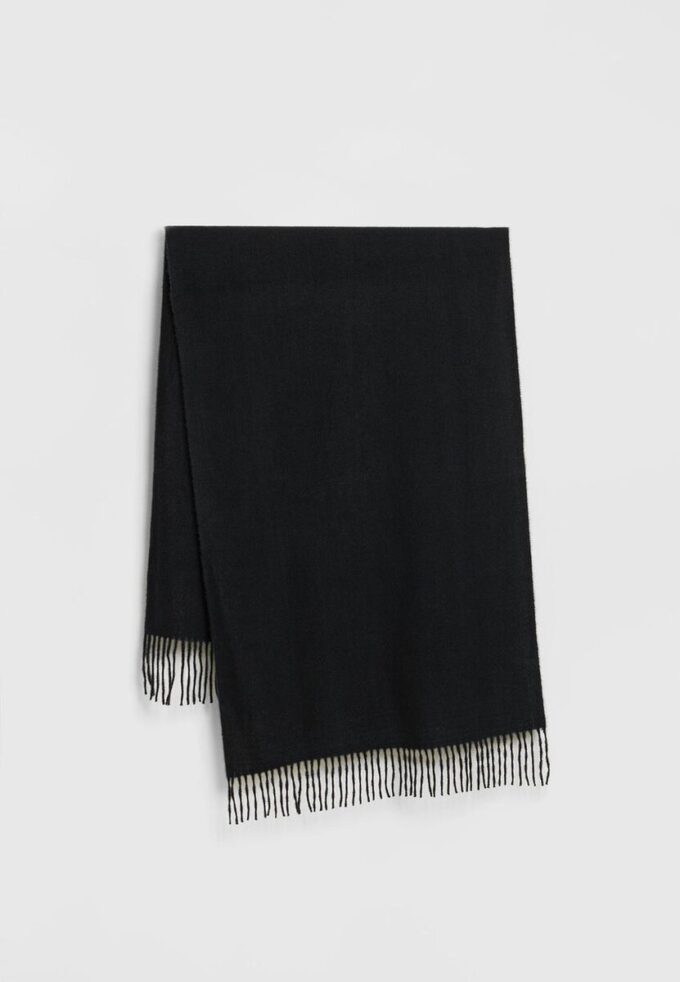 Brushed Thread Scarf