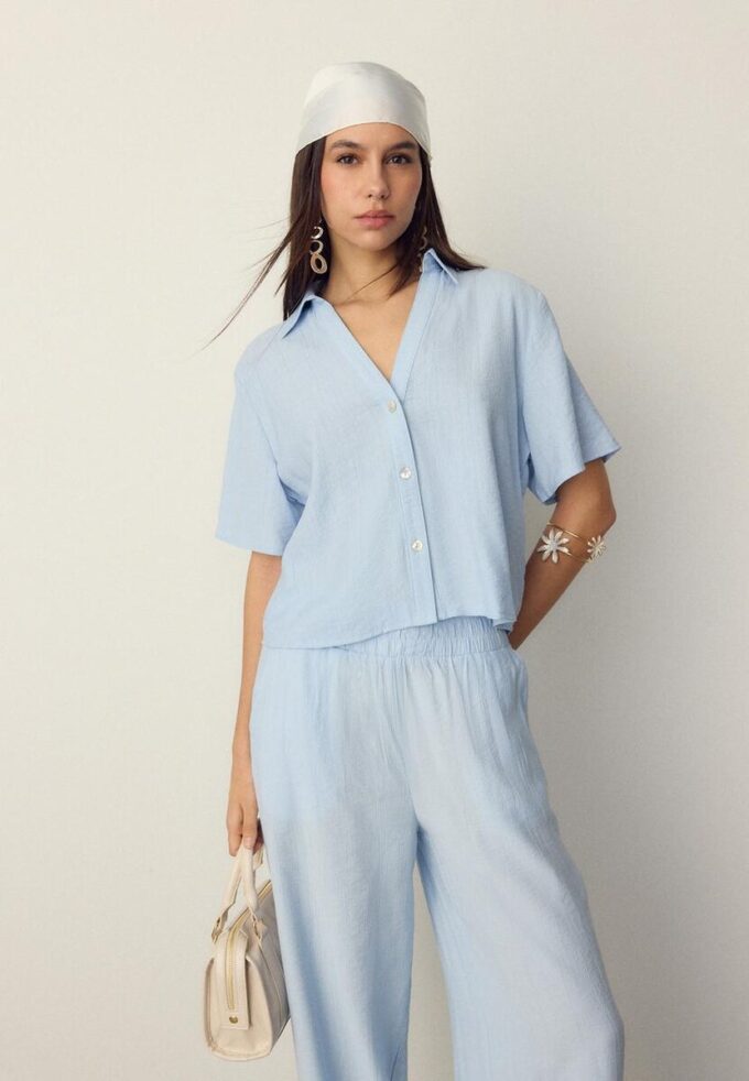 Button-Up Flowing Shirt Button-Up Flowing Shirt