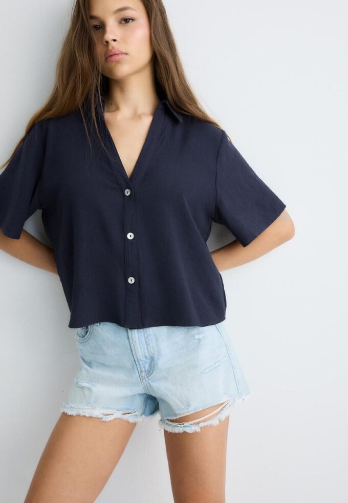 Button-Up Flowing Shirt Button-Up Flowing Shirt