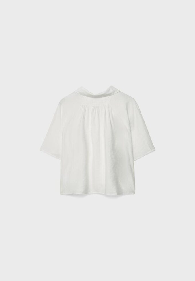 Button-Up Flowing Shirt Button-Up Flowing Shirt