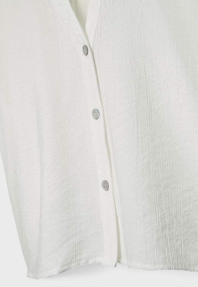 Button-Up Flowing Shirt Button-Up Flowing Shirt