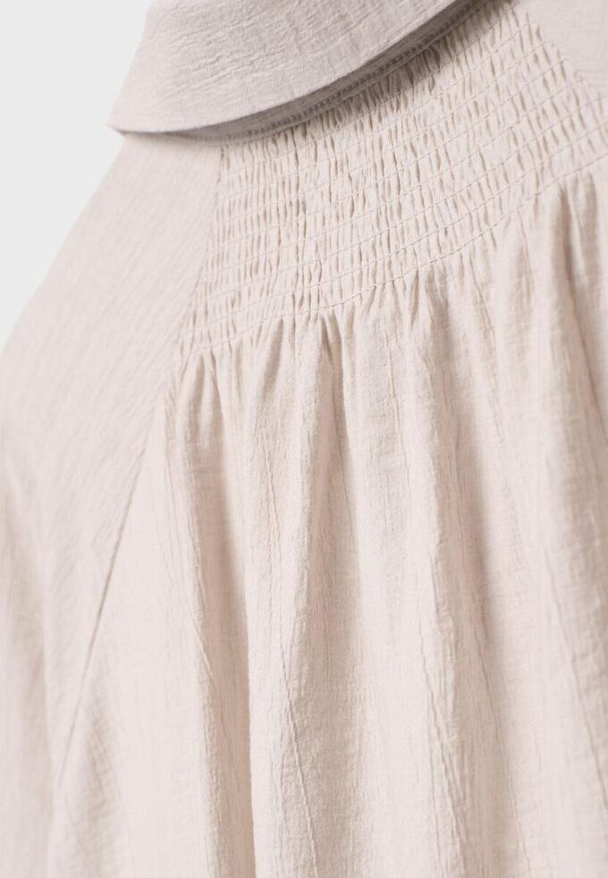 Button-Up Flowing Shirt Button-Up Flowing Shirt