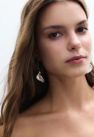 Cala Lily Flower Earrings