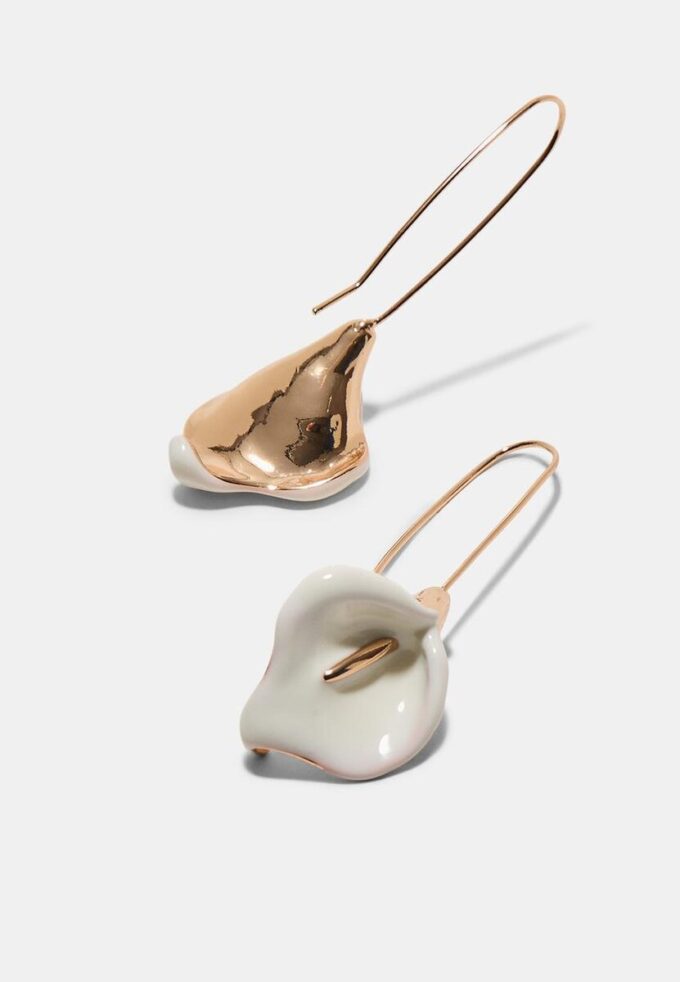 Cala Lily Flower Earrings