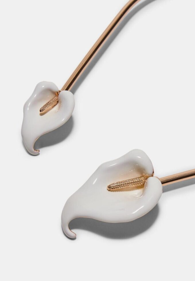 Calla Lily Flower Choker Necklace