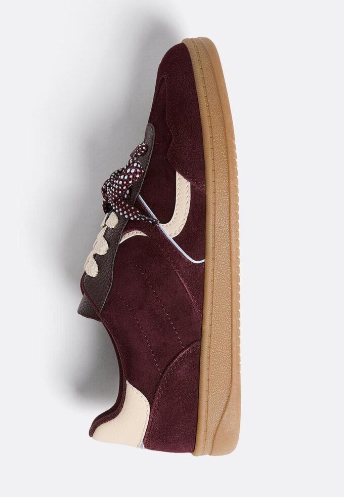 Casual Sneakers with Double Laces Casual Sneakers with Double Laces