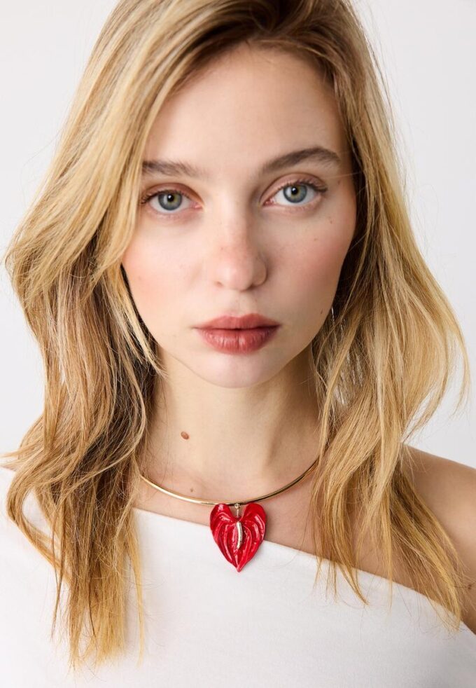Cham Flower Choker