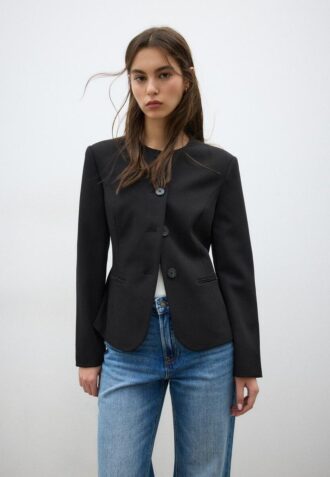 Collarless Blazer
