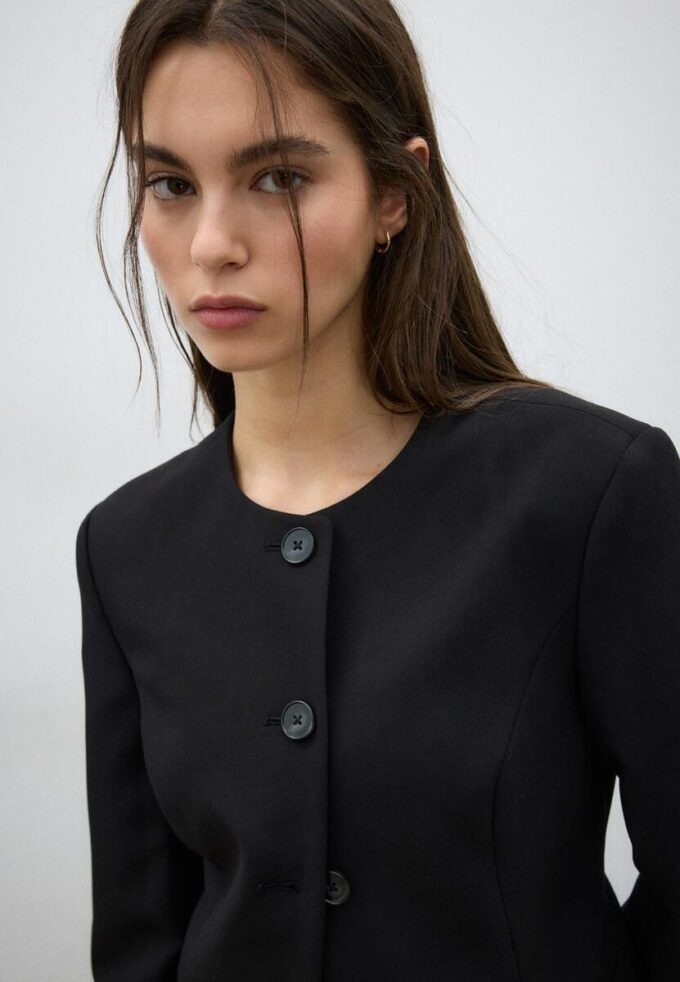 Collarless Blazer