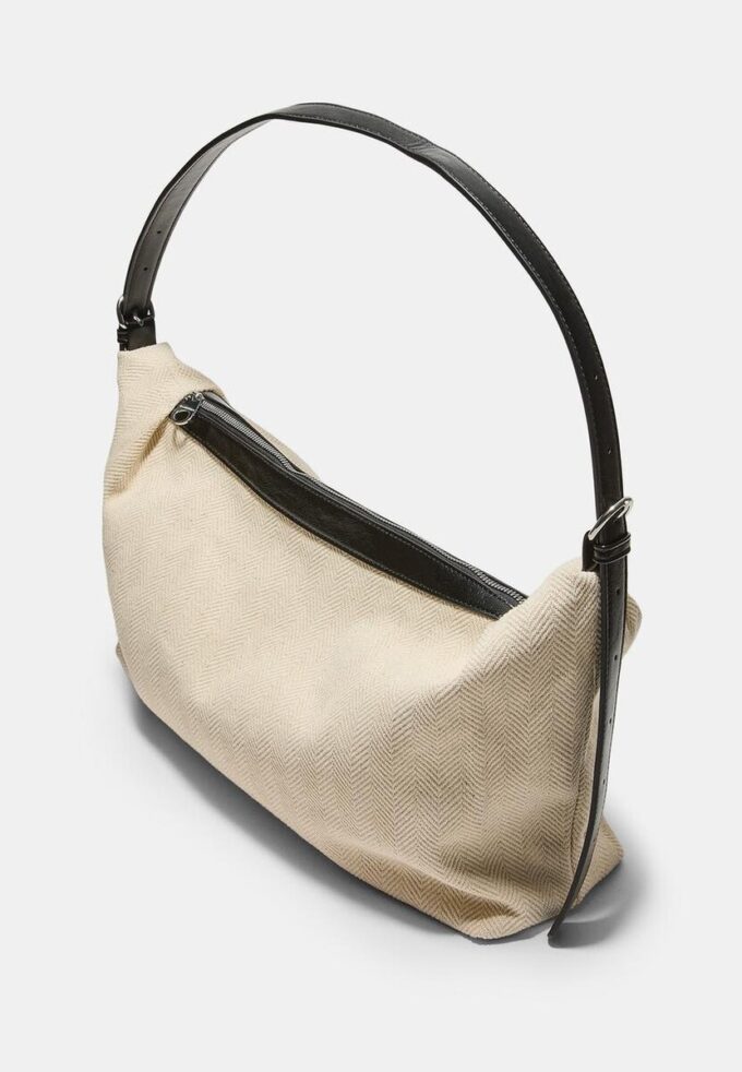 Contrast Canvas Shoulder Bag Contrast Canvas Shoulder Bag