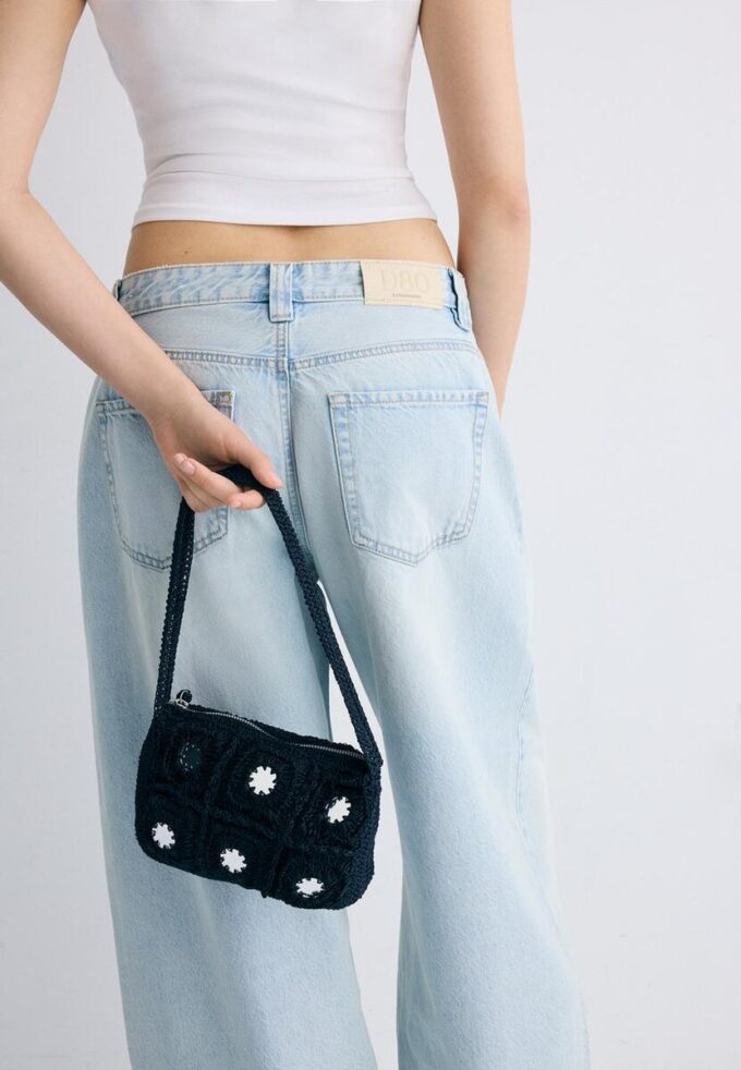 Crochet Shoulder Bag with Mirrors Crochet Shoulder Bag with Mirrors