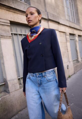 Cropped Round Neck Blazer