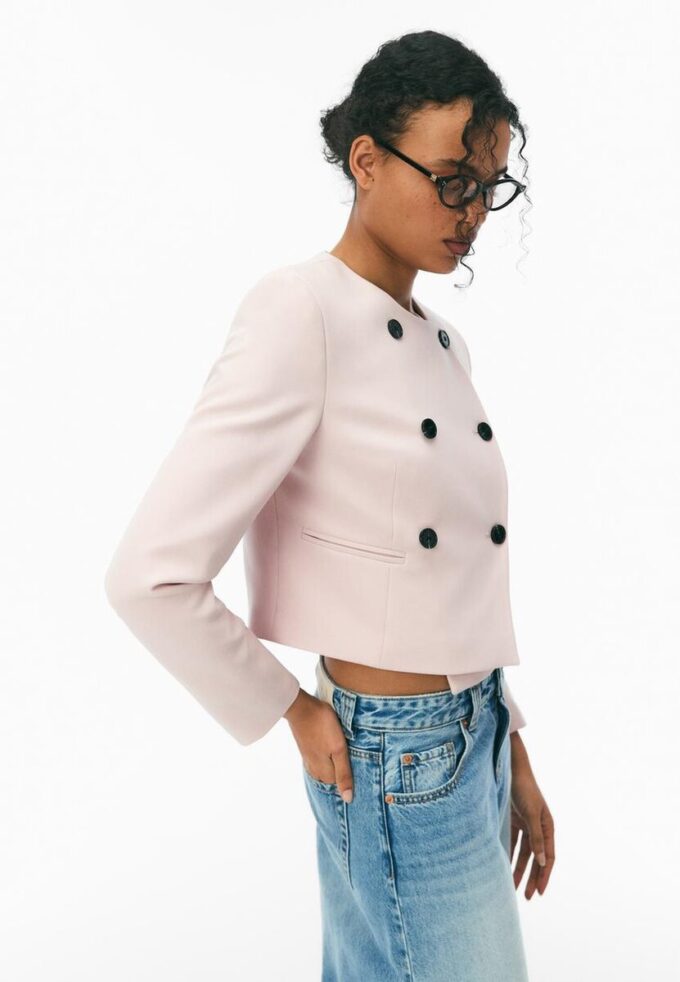 Cropped Round Neck Blazer
